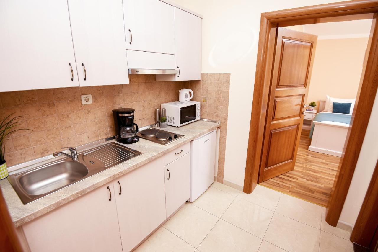 San Marian Apartments Podstrana Bagian luar foto